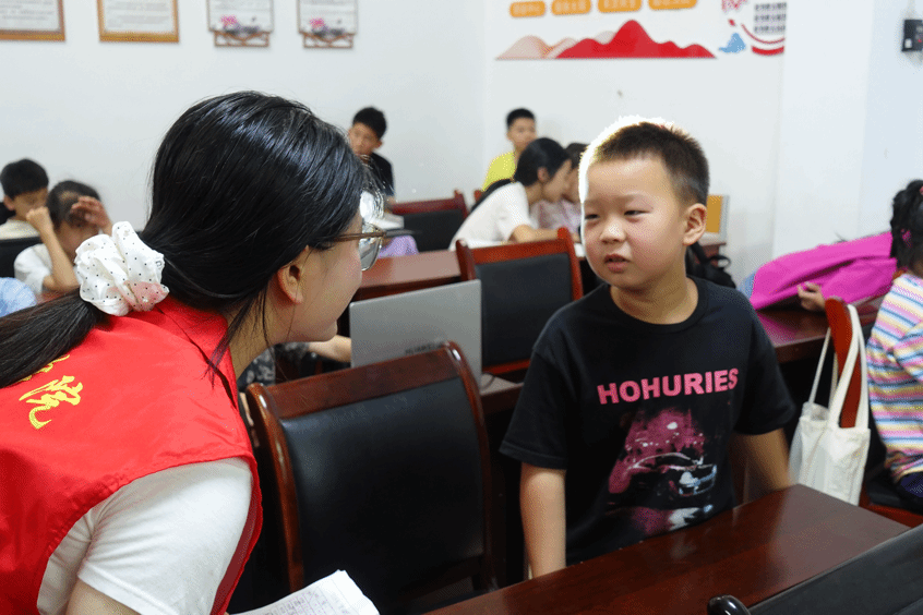 马克思主义学院2026年暑期“三下乡”实践活动（四）——青春支教润童心    三色课堂绽芳华