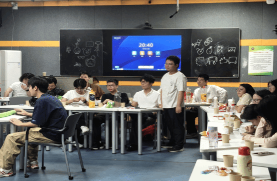 “凝心聚力，携手同行”——马克思主义学院思政2501班团体心理辅导圆满结束